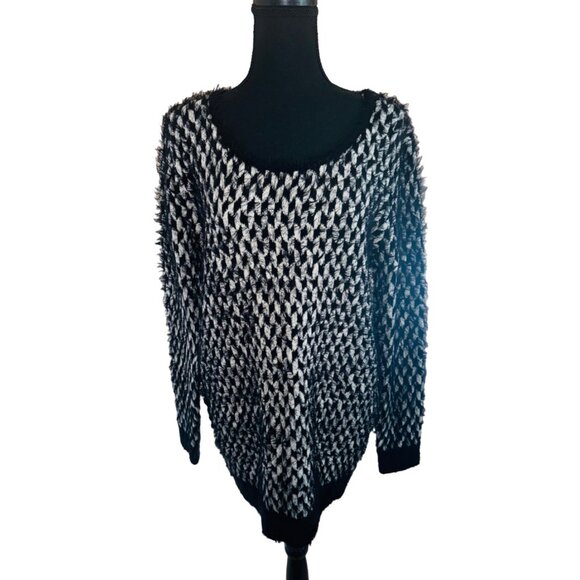 Marumi Sweaters - Marumi Black White Herringbone Eyelash Soft Pullover Long Sweater Dress Womens L